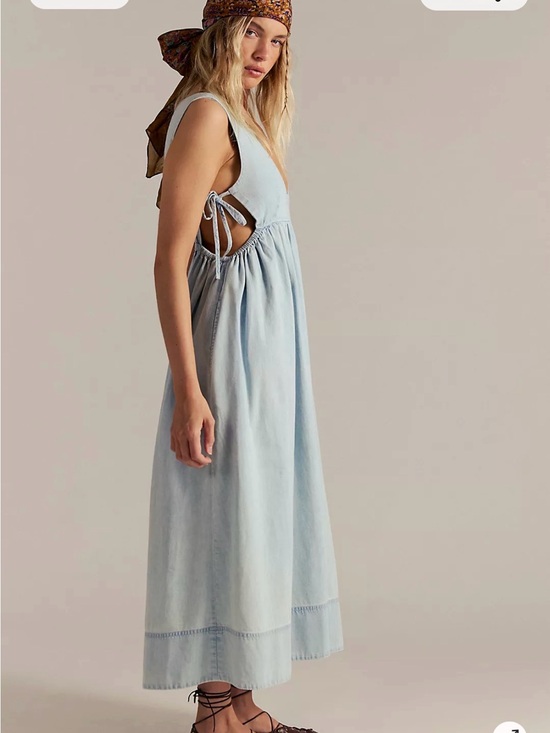Free People Dresses & Skirts - Free People Light Blue Tie-Side Maxi Dress
